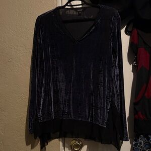 Simply Vera Vera Wang Navy Velvet V-Neck Long Sleeve Top